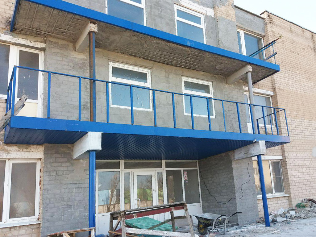Ремонт та укріплення балкону на базі відпочинку